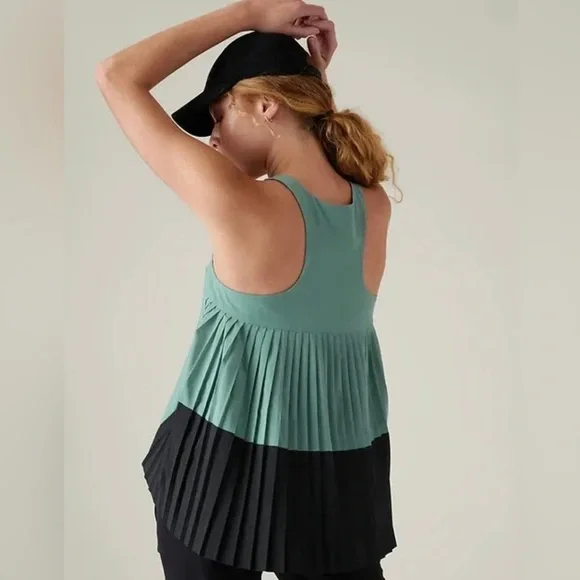 ATHLETA Swing Forward Pleated Tank, Deep Ocean Teal - Picture 1 of 8